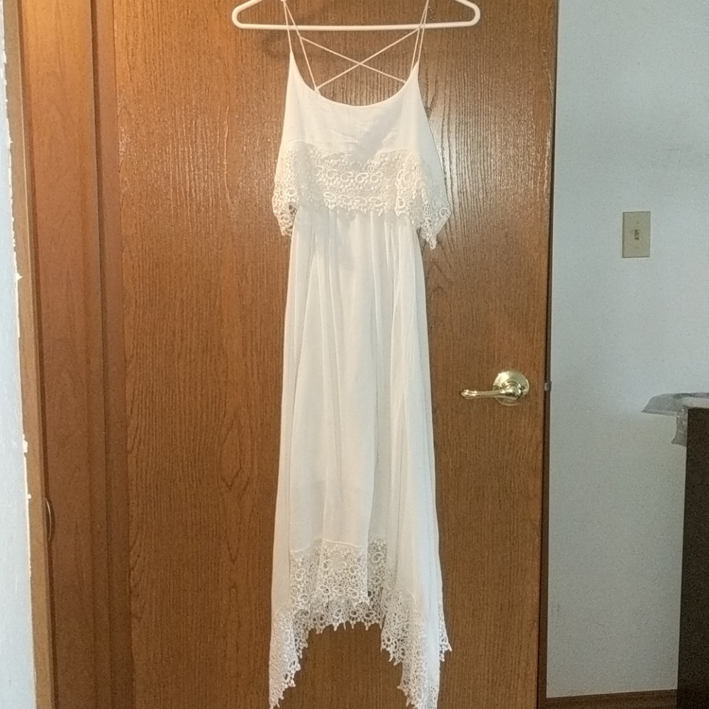 White Maxi